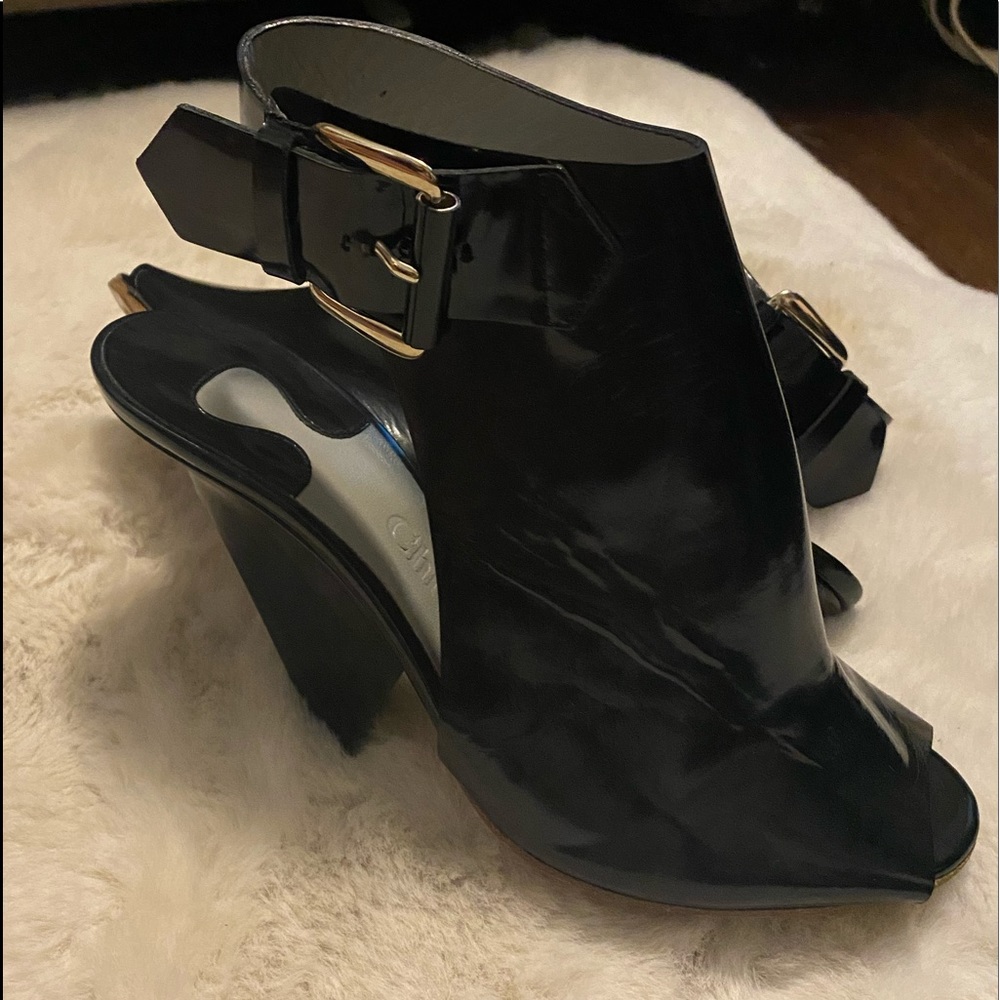 Chloe black leather open toe booty size 37